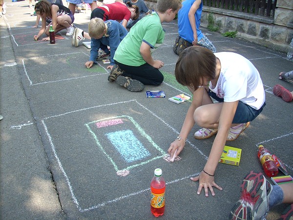 Malování na asfalt 29.6. 2009